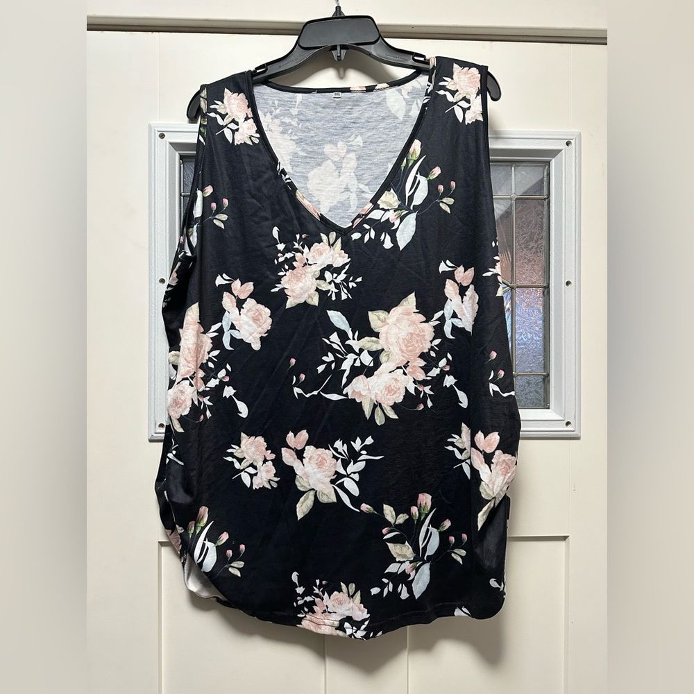 Navy Floral Tank VNeck 757